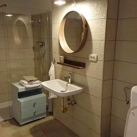 Appartement Kraska Nisa à Komen Extérieur photo